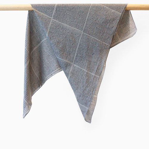 SeedCheck Grey Scarf